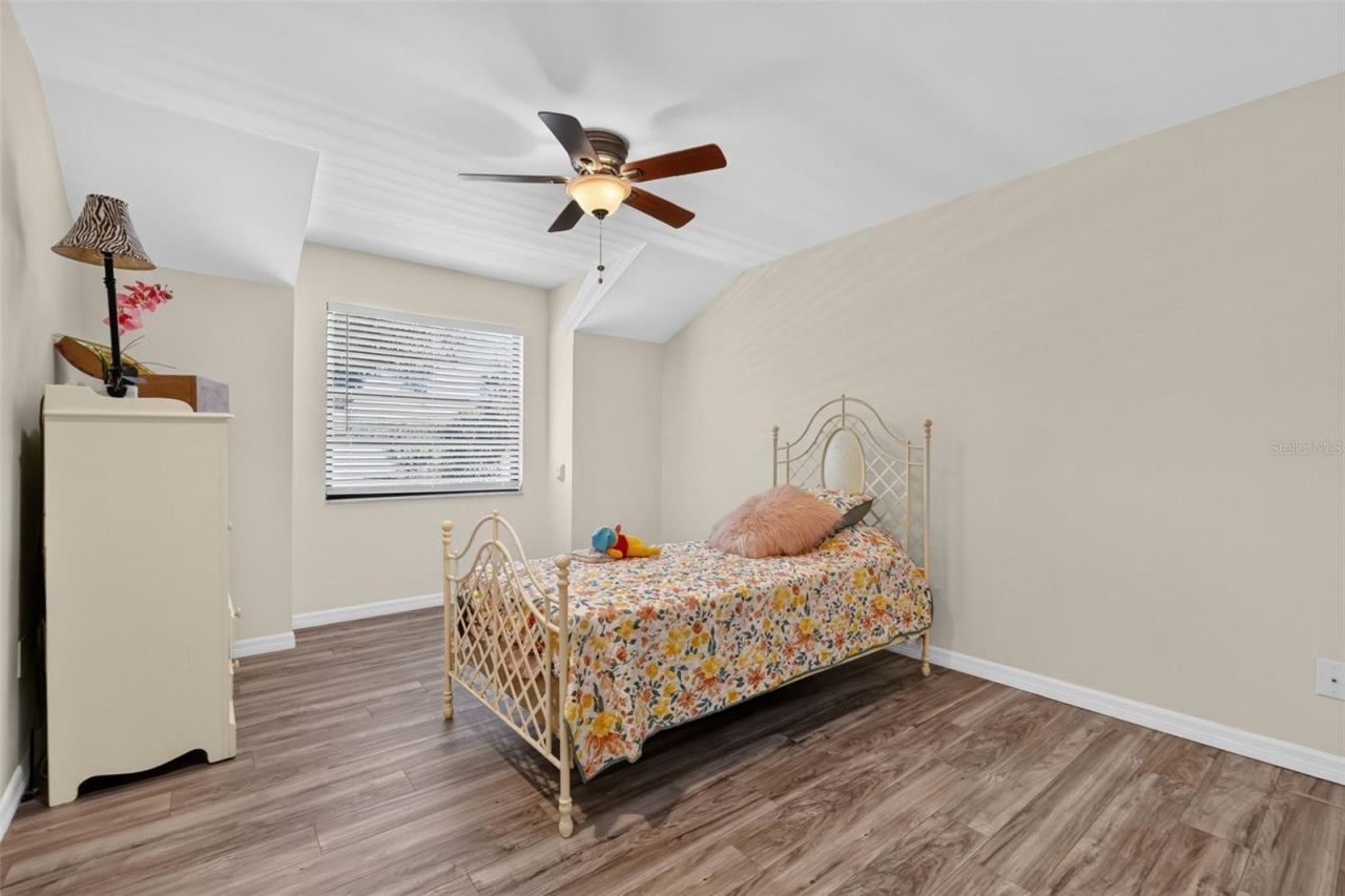 21 Townhill Drive, Eustis, FL 32726 Photo