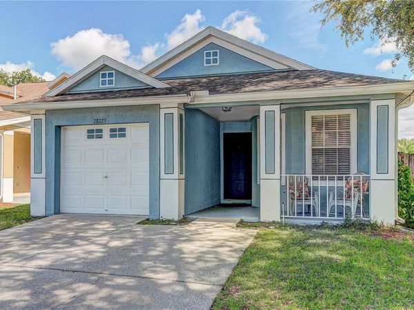 28725 SEASHELL COURT , WESLEY CHAPEL, FL 33545