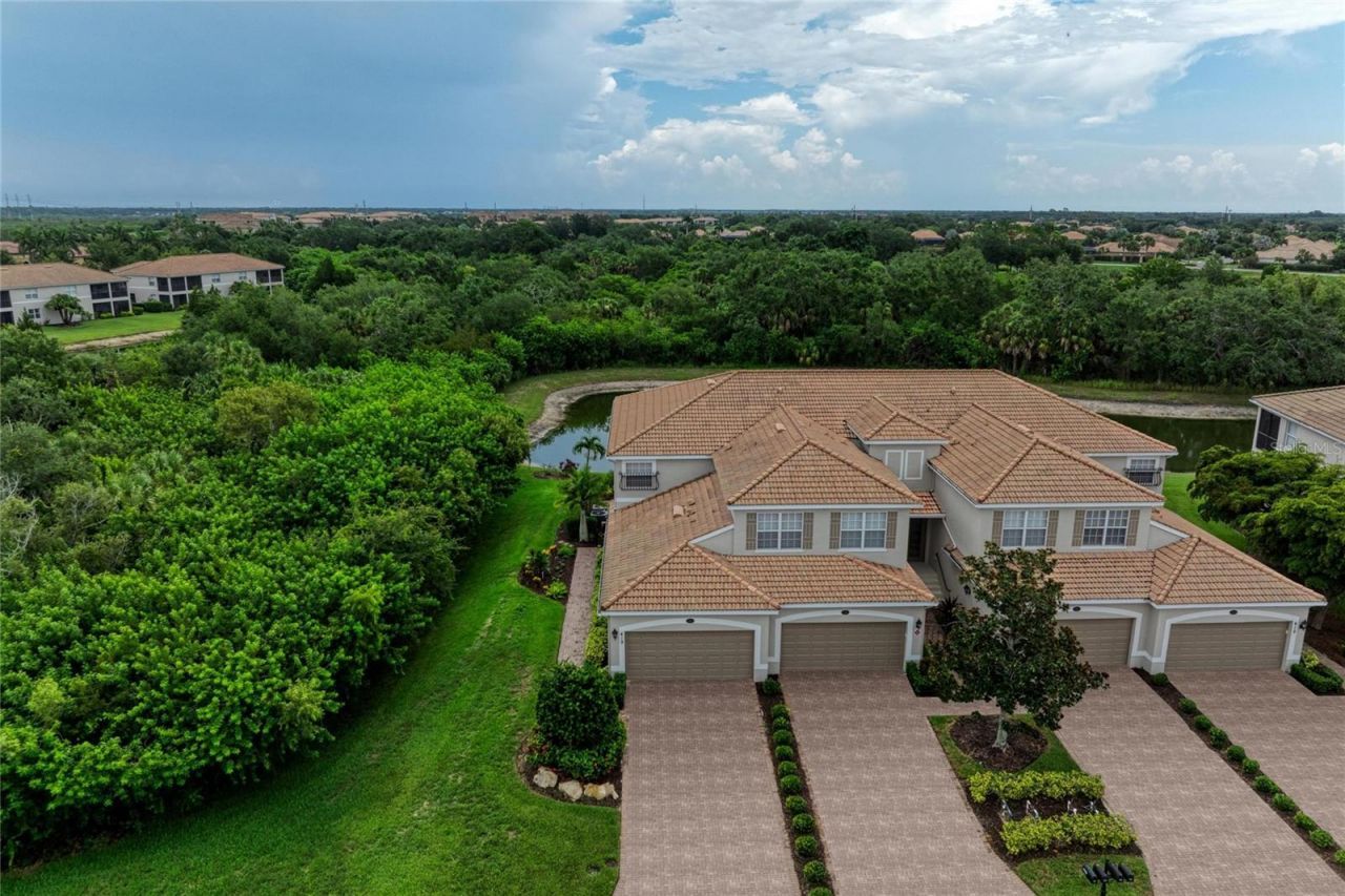419 Winding Brook Lane , Unit 101, Bradenton, FL 34212 Photo