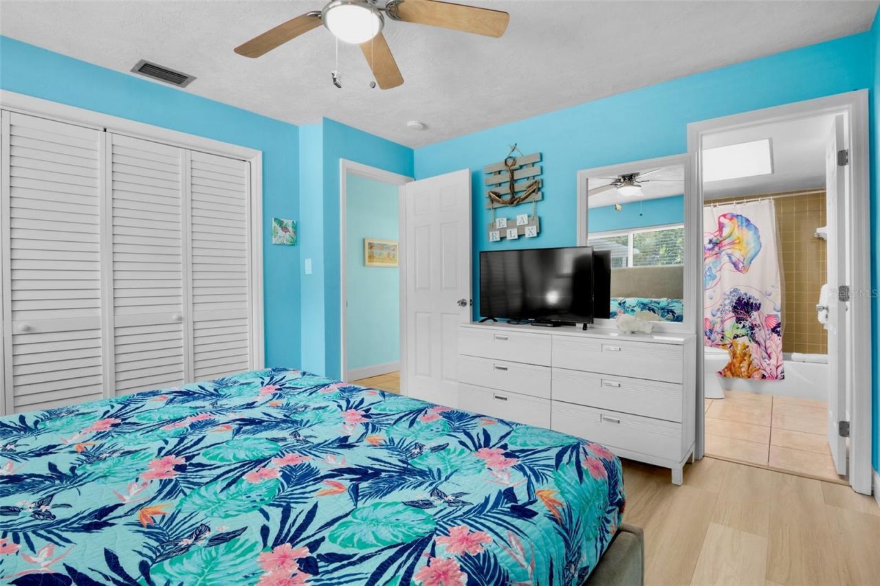 159 Vista Hermosa Circle, Unit 27B, Sarasota, FL 34242 Photo