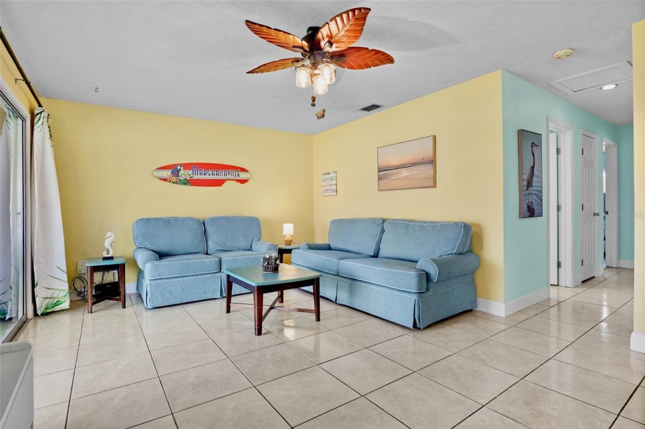 159 Vista Hermosa Circle, Unit 27B, Sarasota, FL 34242 Photo
