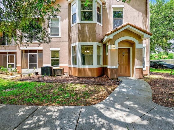18138 VILLA CREEK DRIVE, Unit 18138, TAMPA, FL 33647