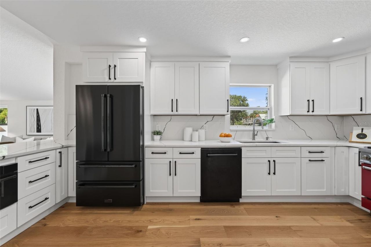 310 Park Street N, Saint Petersburg, FL 33710 Photo