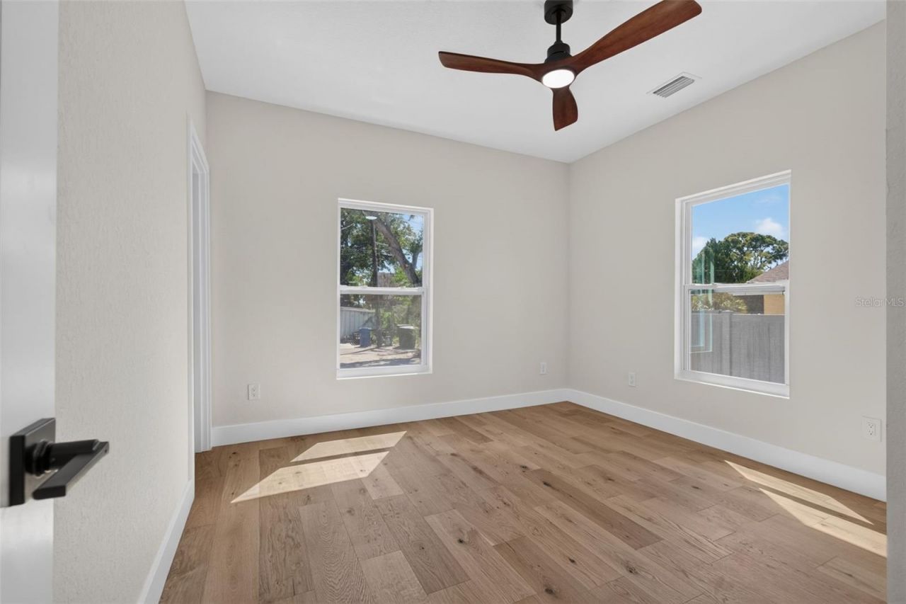 310 Park Street N, Saint Petersburg, FL 33710 Photo