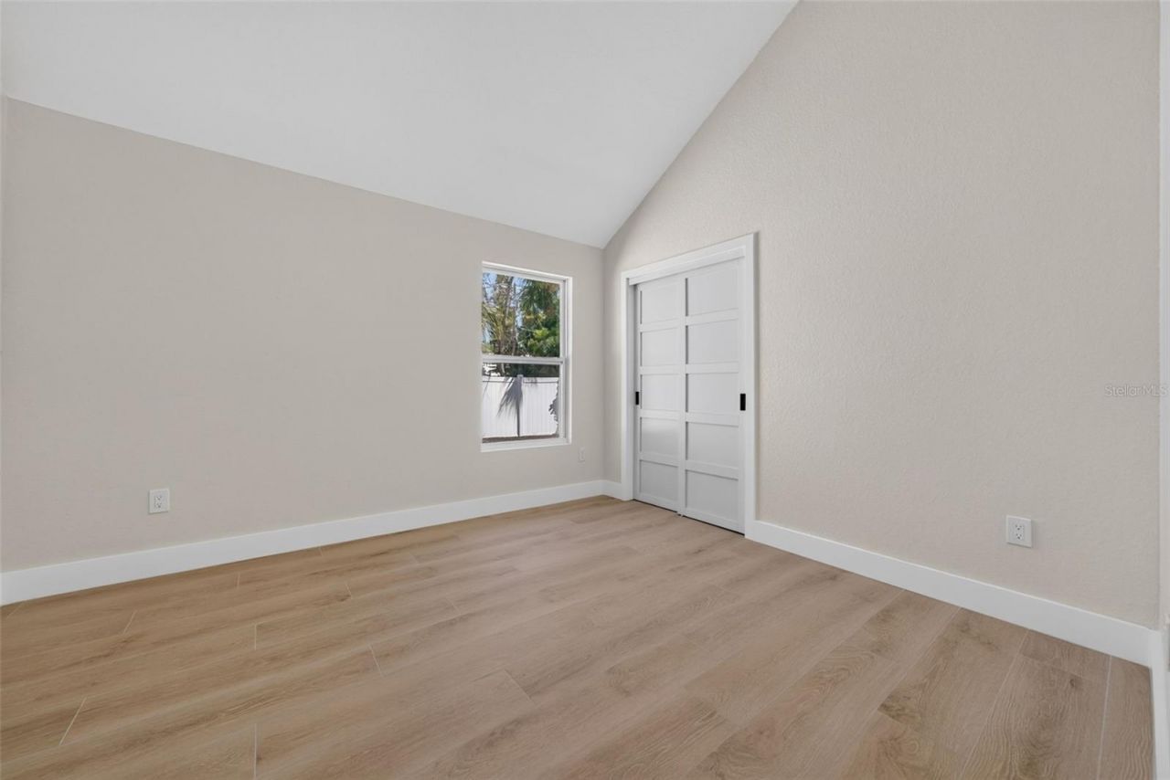 310 Park Street N, Saint Petersburg, FL 33710 Photo