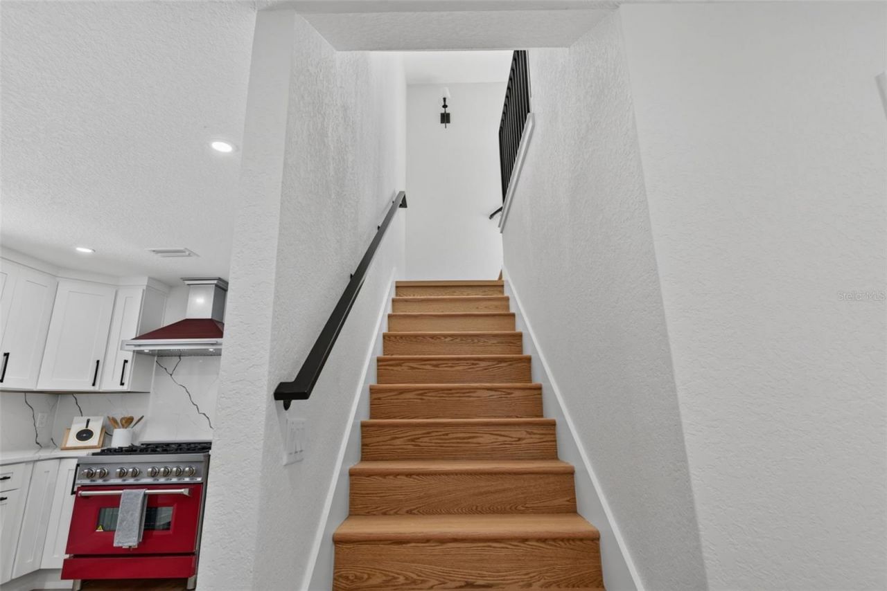 310 Park Street N, Saint Petersburg, FL 33710 Photo