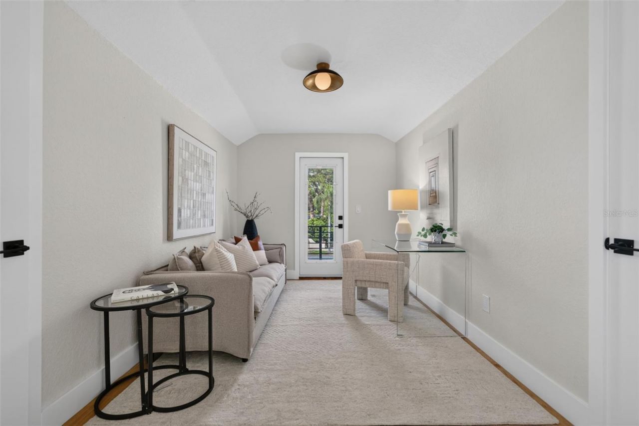 310 Park Street N, Saint Petersburg, FL 33710 Photo