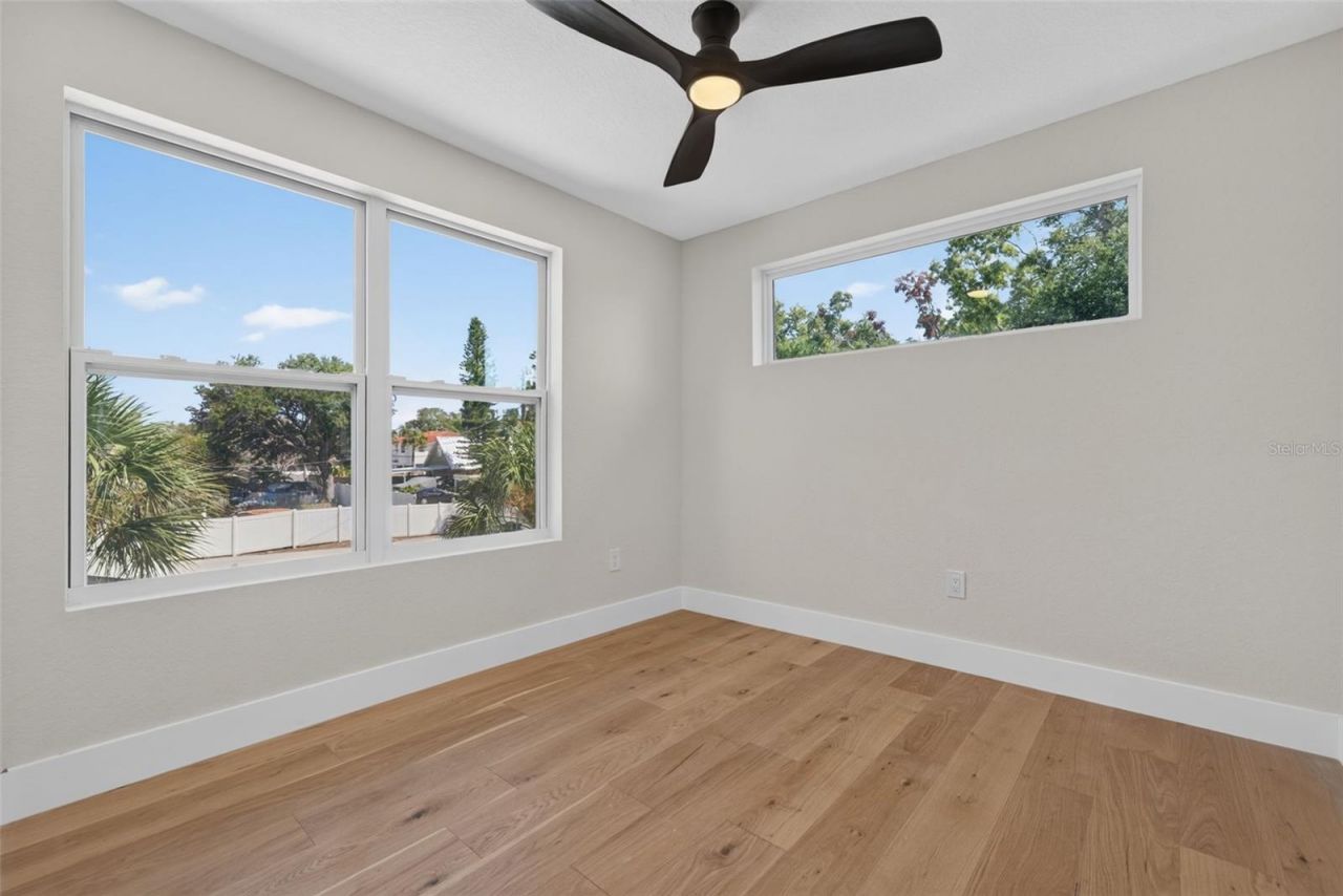 310 Park Street N, Saint Petersburg, FL 33710 Photo