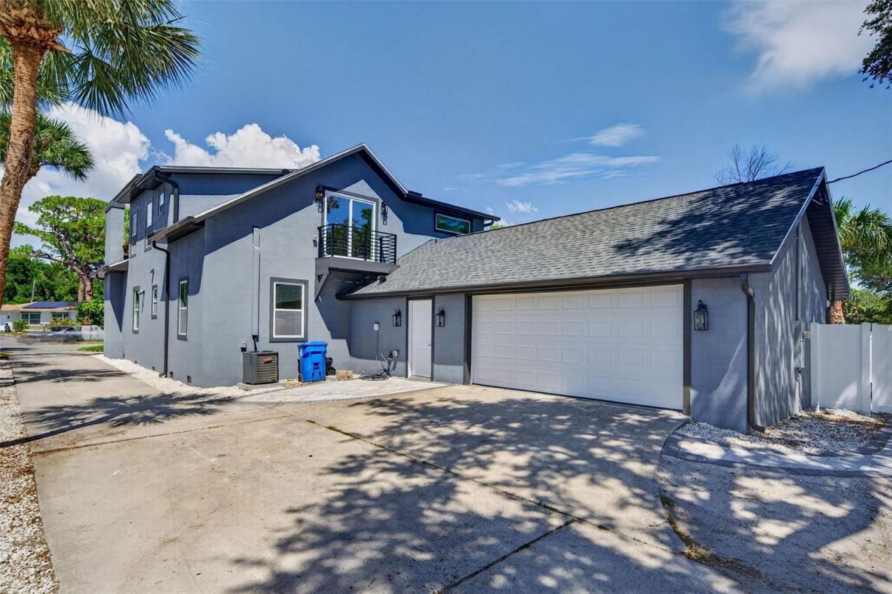 310 Park Street N, Saint Petersburg, FL 33710 Photo