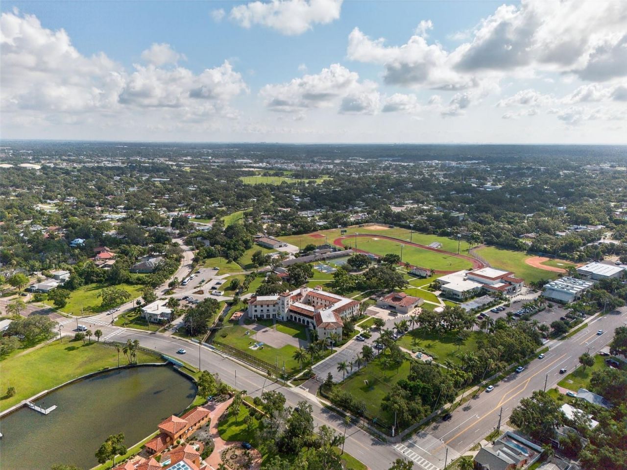 310 Park Street N, Saint Petersburg, FL 33710 Photo