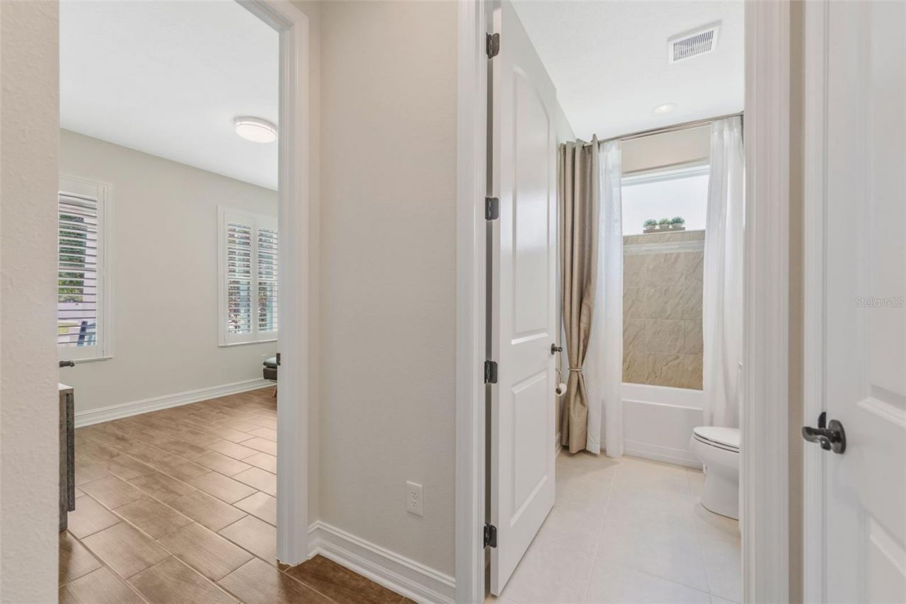 13804 Fairway Bunker Drive, Tampa, FL 33626 Photo
