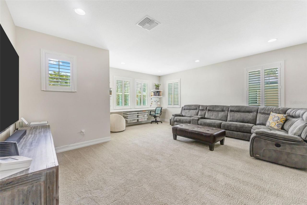 13804 Fairway Bunker Drive, Tampa, FL 33626 Photo