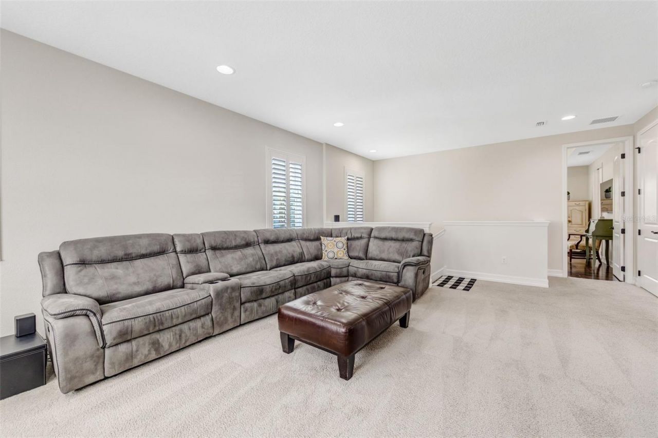 13804 Fairway Bunker Drive, Tampa, FL 33626 Photo