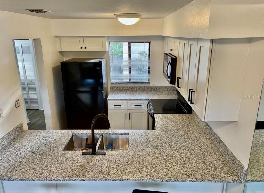 695 & 693 Belflower Place , Altamonte Springs, FL 32701 Photo