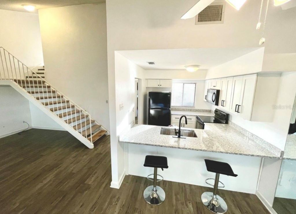695 & 693 Belflower Place , Altamonte Springs, FL 32701 Photo