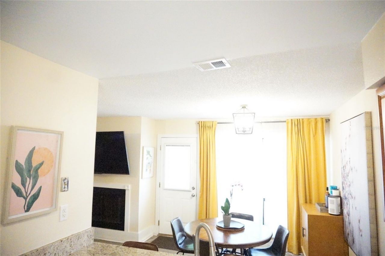 695 & 693 Belflower Place , Altamonte Springs, FL 32701 Photo