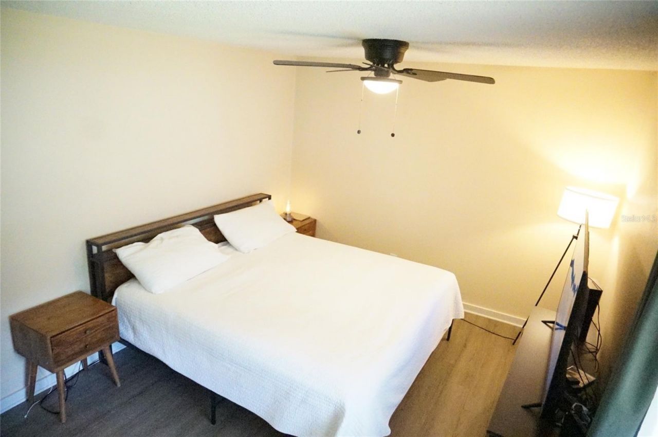 695 & 693 Belflower Place , Altamonte Springs, FL 32701 Photo