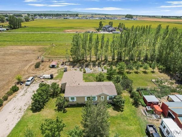 3670 E 68 N, RIGBY, ID 83442