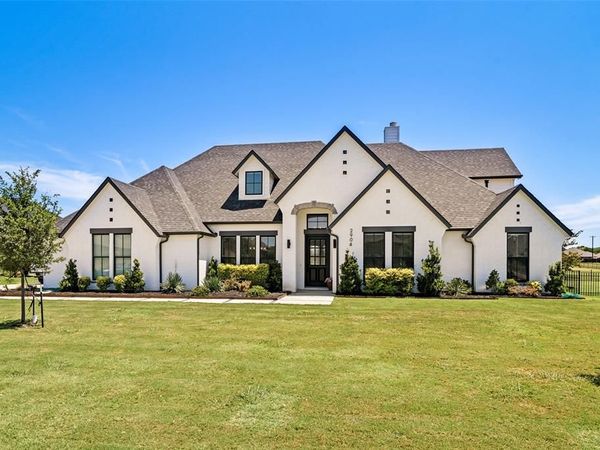 2904 Terrytown, Ennis, TX 75119