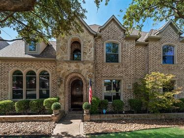3595 Crossbow Drive, Frisco, TX 75033