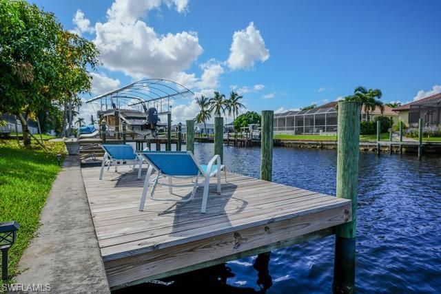 2214 SE 19th Pl, Cape Coral, FL 33990 Photo