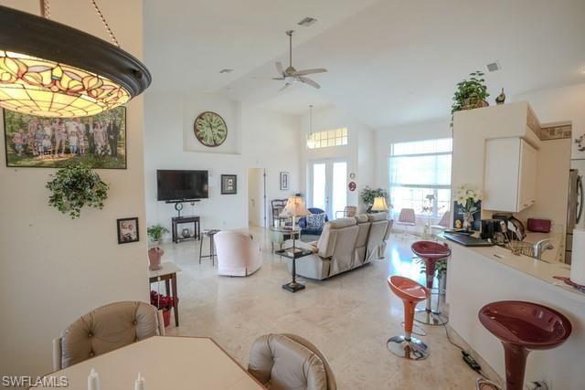 2214 SE 19th Pl, Cape Coral, FL 33990 Photo