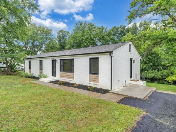 5365 Gieser RD, Roanoke, VA 24018