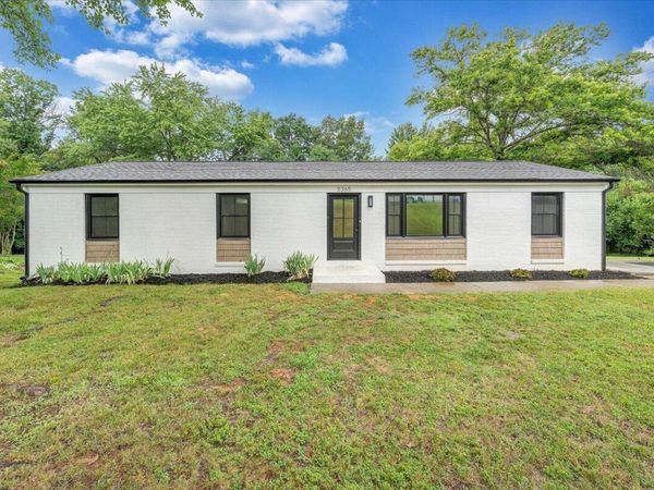 5365 Gieser RD , Roanoke, VA 24018