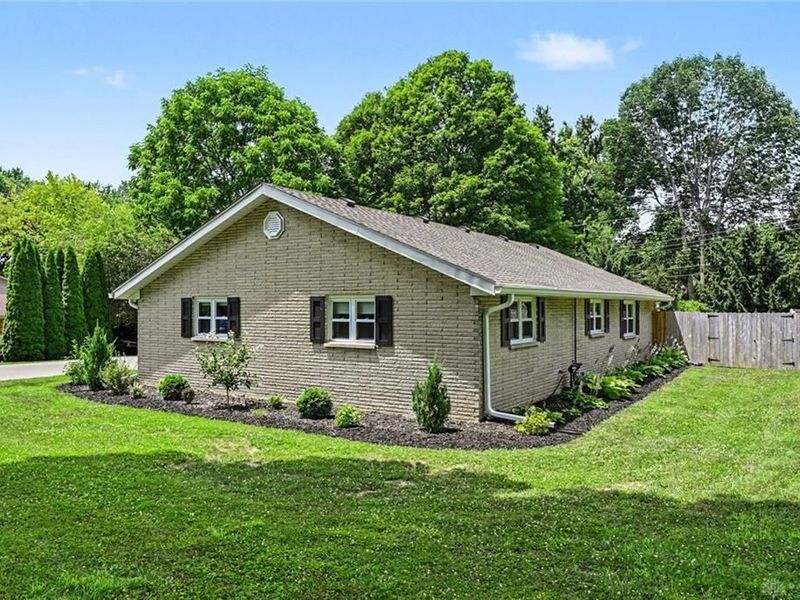 2698 Blue Rock Drive, Beavercreek, OH 45434 Photo 33
