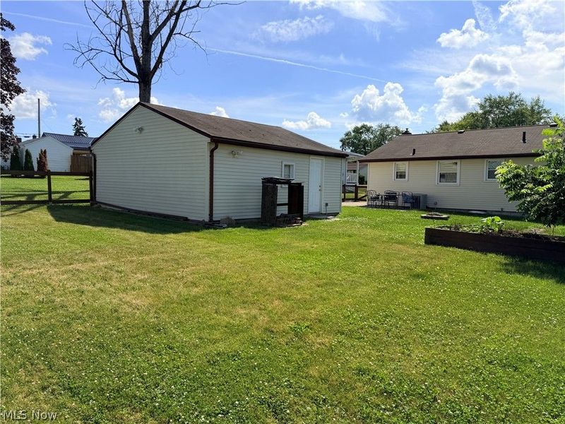 653 N Bon Air Avenue, Youngstown, OH 44509 Photo 22
