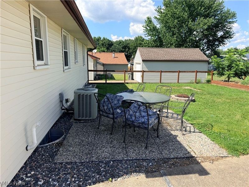 653 N Bon Air Avenue, Youngstown, OH 44509 Photo 24