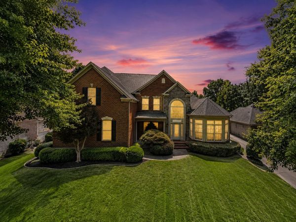 908 Plantation Blvd , Gallatin, TN 37066