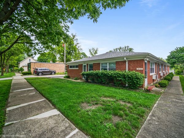 413 Wilson Street, Unit C, Downers Grove, IL 60515