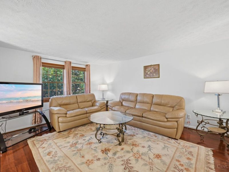 904 Beechmeadow Lane, Delhi Twp, OH 45238 Photo 7