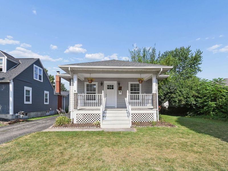 87 Maple Drive , Columbus, OH 43228 Photo 2