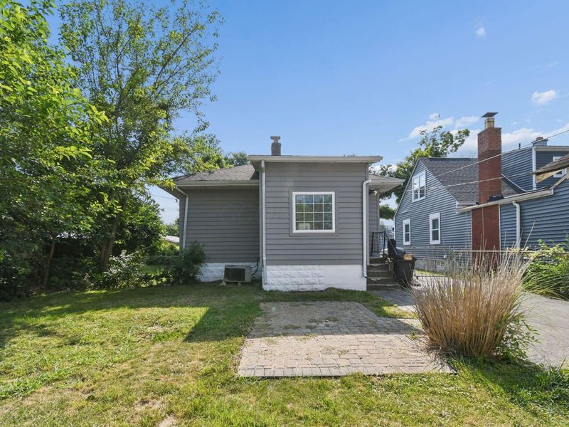 87 Maple Drive , Columbus, OH 43228 Photo 30