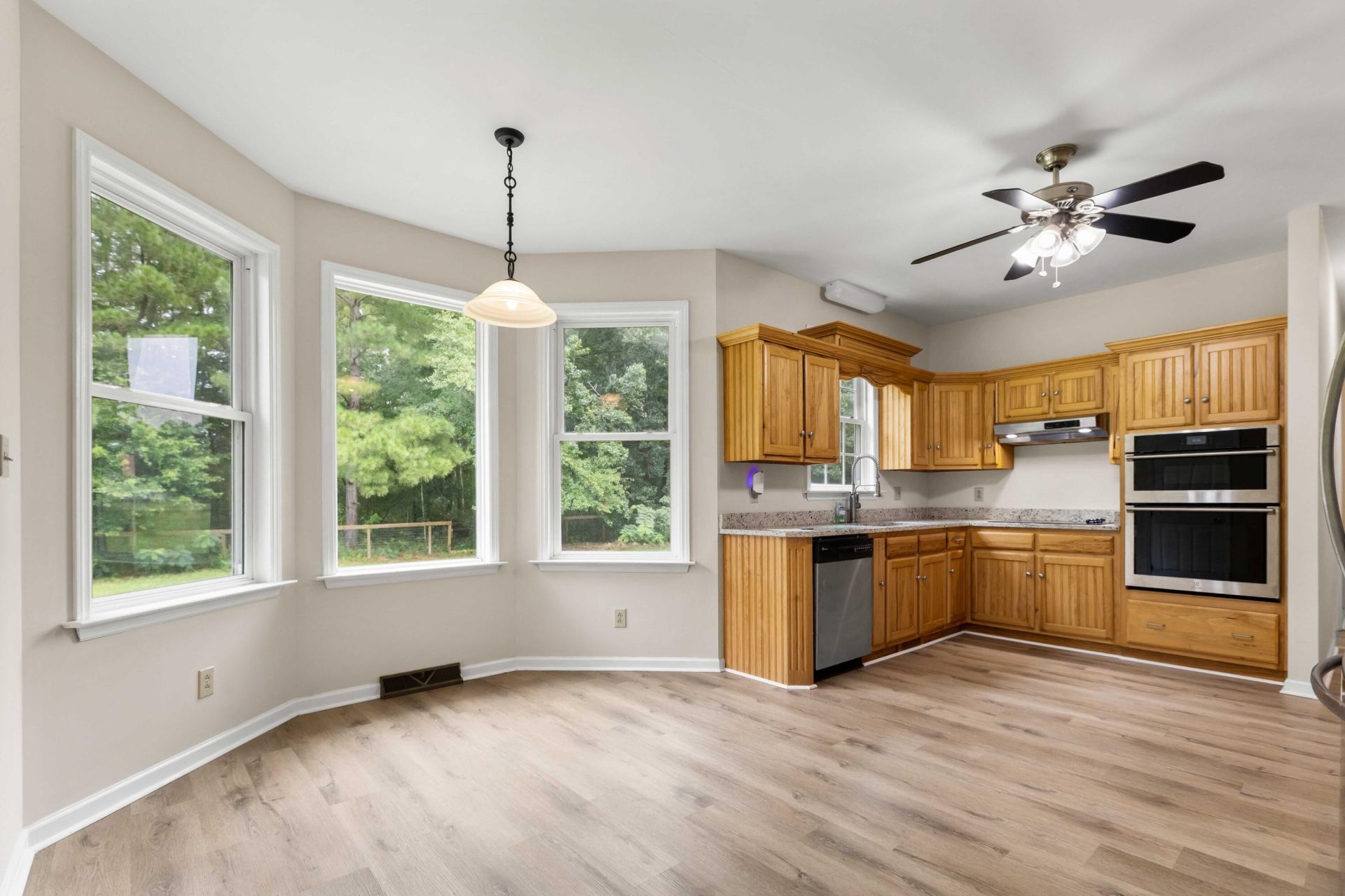 1756 Fish Road Photo 12