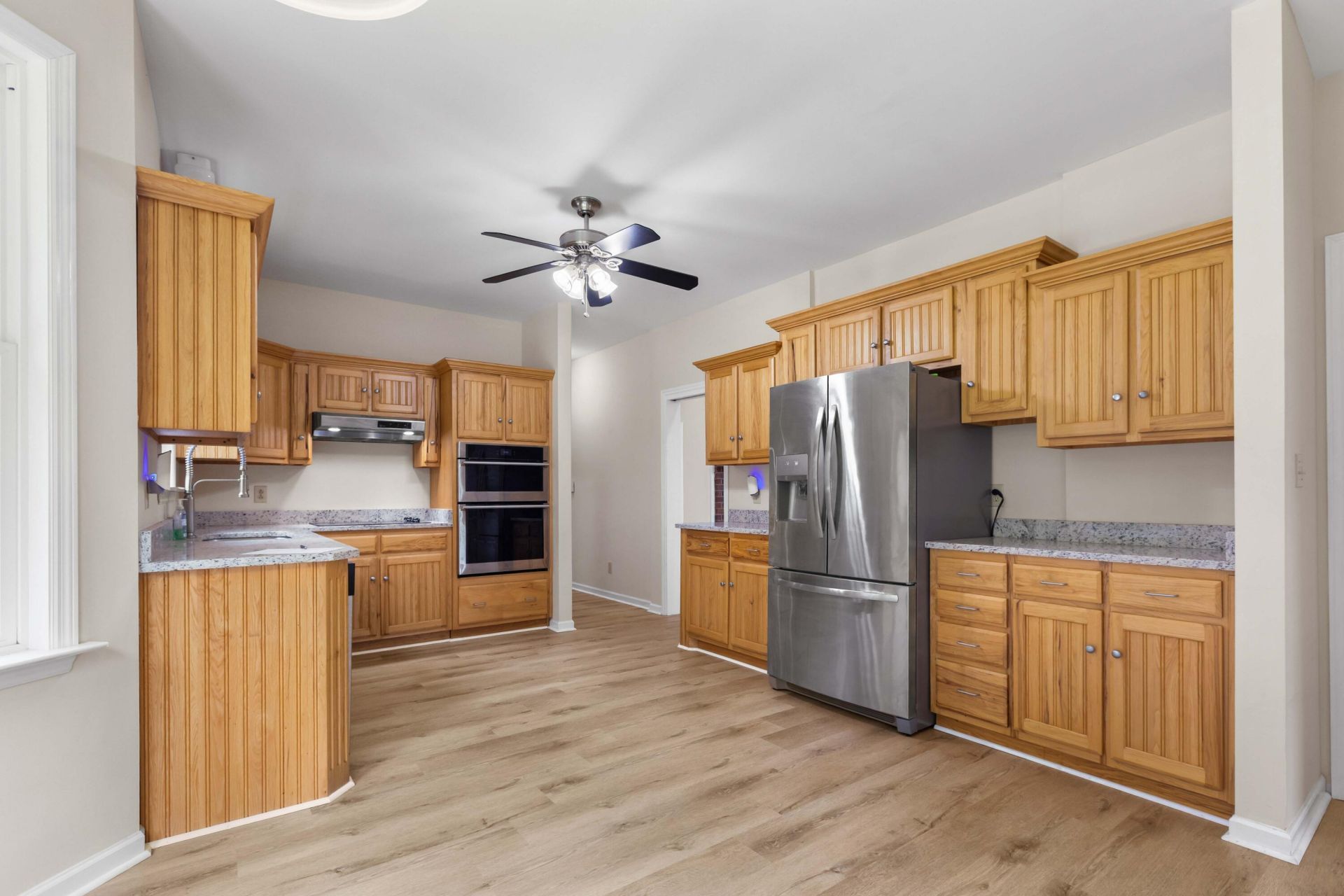 1756 Fish Road Photo 13