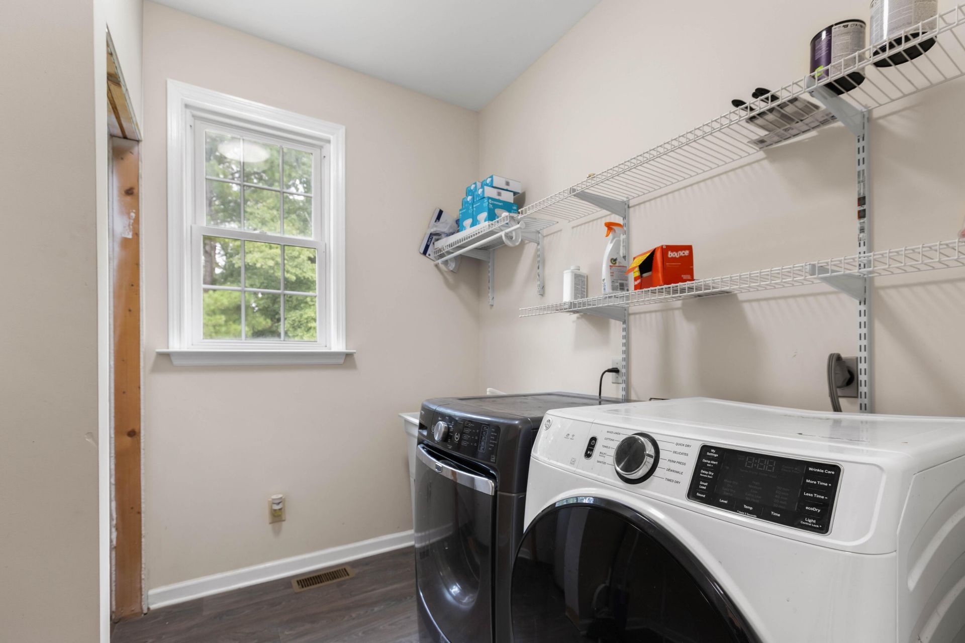1756 Fish Road Photo 16