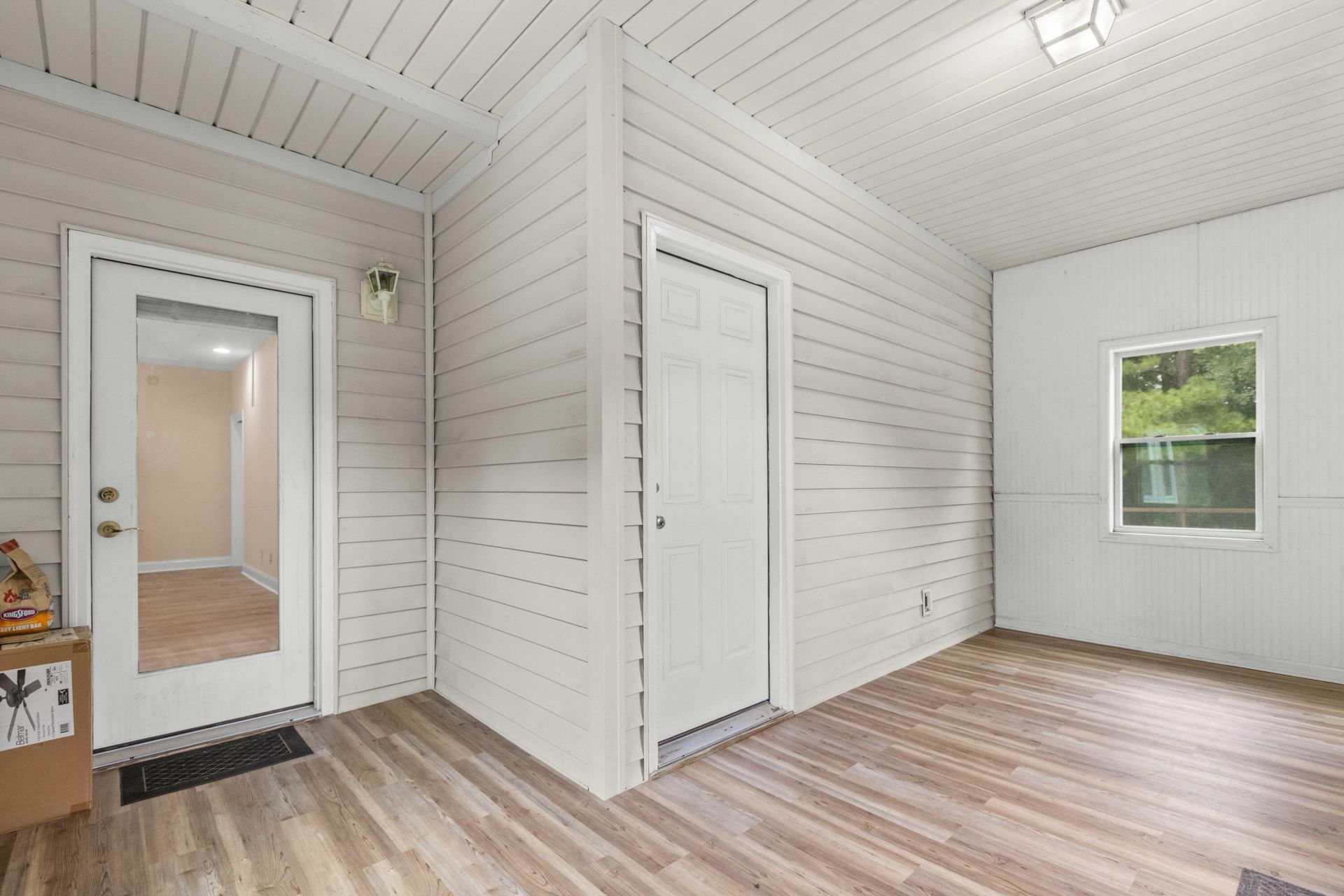 1756 Fish Road Photo 18