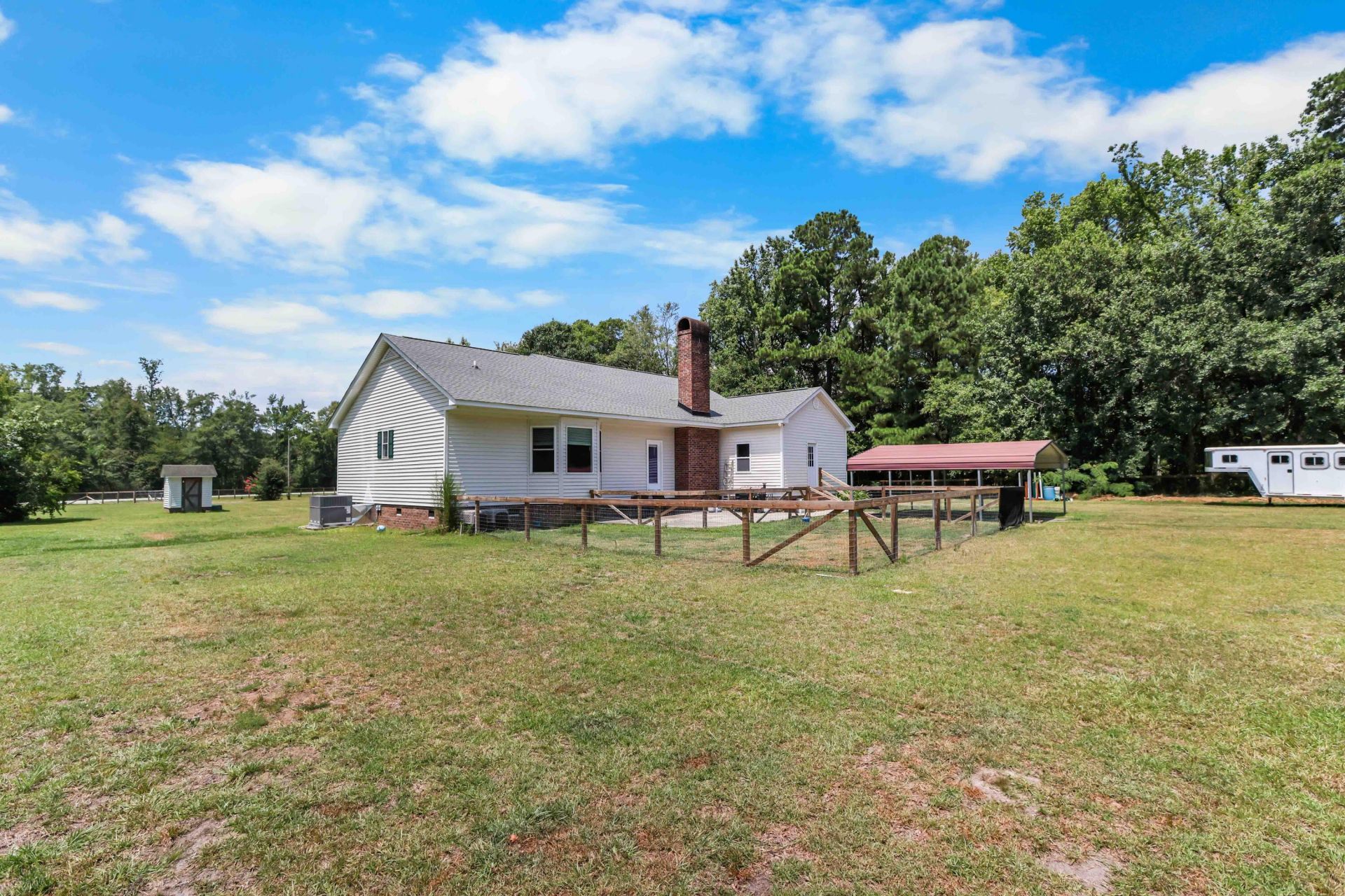 1756 Fish Road Photo 27