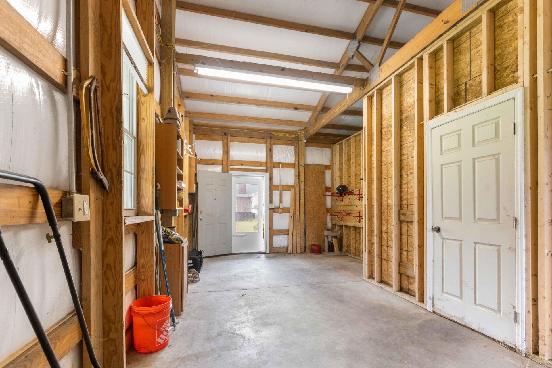 1756 Fish Road Photo 34