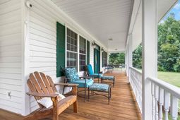 1756 Fish Road photo 4