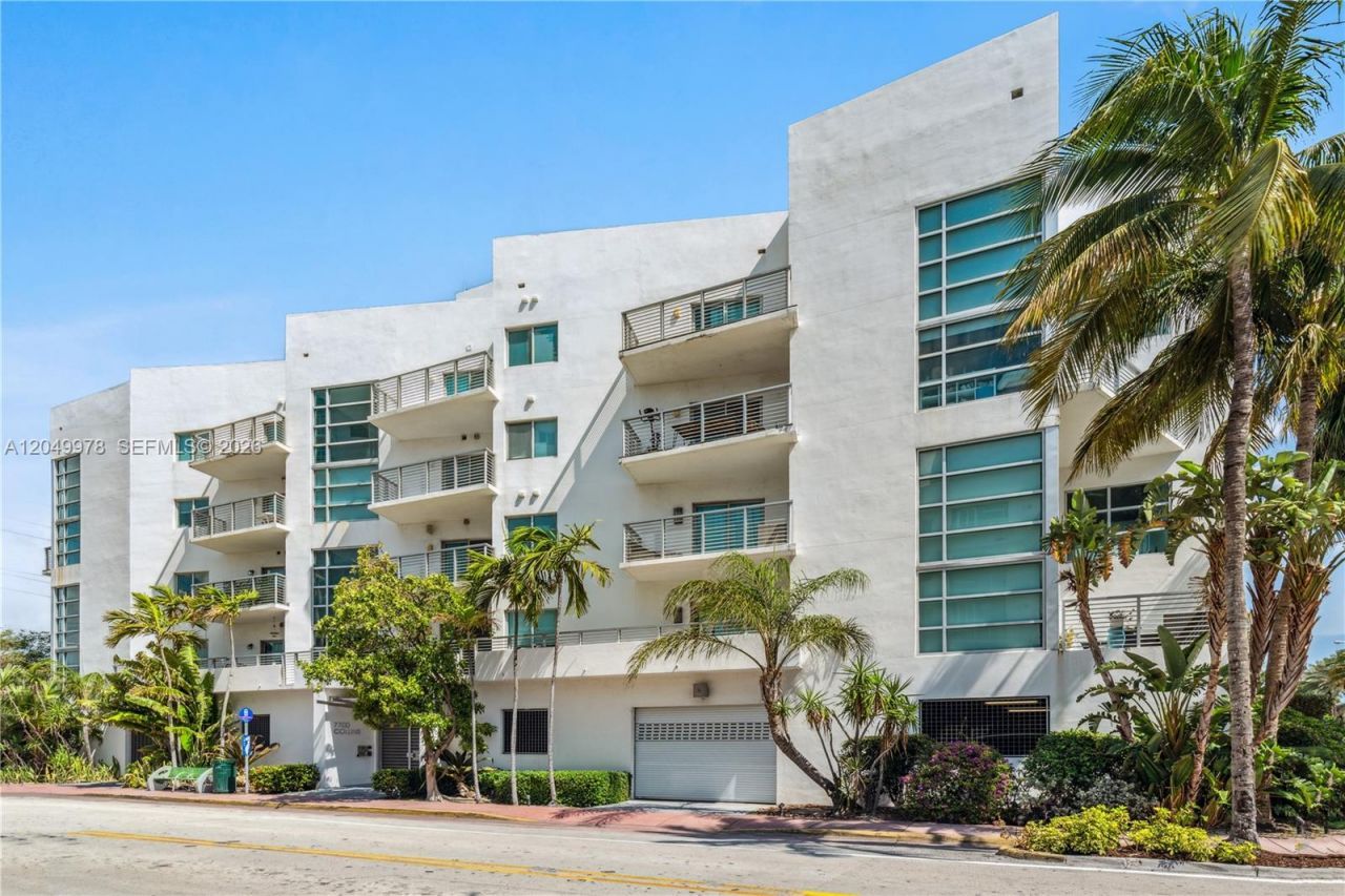 7700 Collins Ave , Unit 3, Miami Beach, FL 33141 Photo