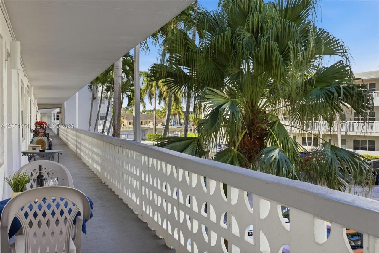 3133 S Ocean Dr, Unit 218, Hallandale Beach, FL 33009 Photo