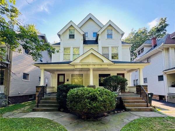 2282 Grandview Avenue , Cleveland Heights, OH 44106