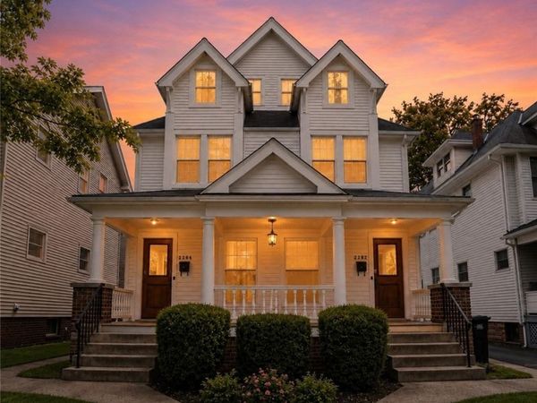 2282 Grandview Avenue, Cleveland Heights, OH 44106