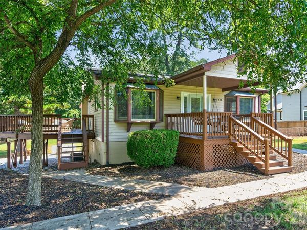 7040 Pear Tree Road, Charlotte, NC 28216