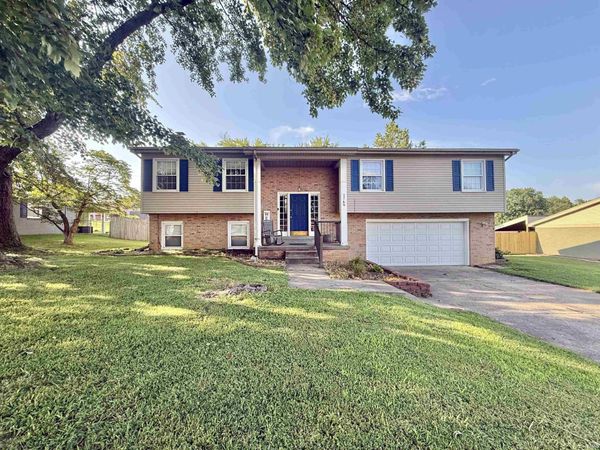 7766 Owens Drive, Newburgh, IN 47630