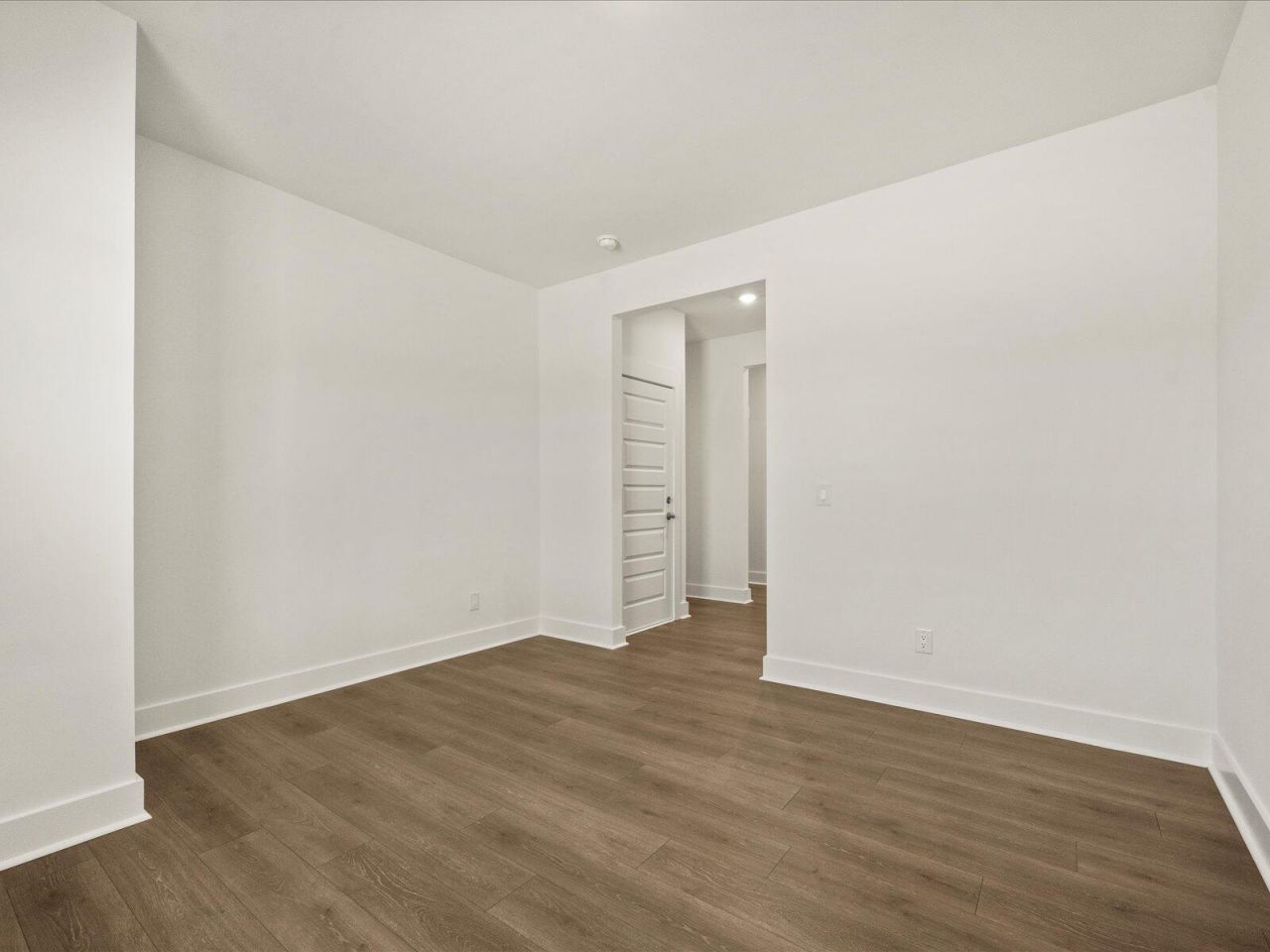 443 Radiant Blue Way Photo 23